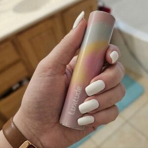 Luxtude Portable phone charger